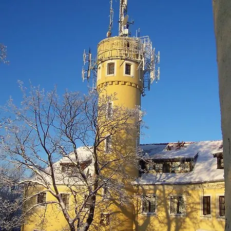 Hotel Burghotel Landeskrone 2*